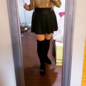 Meet your Posher, Naydeen